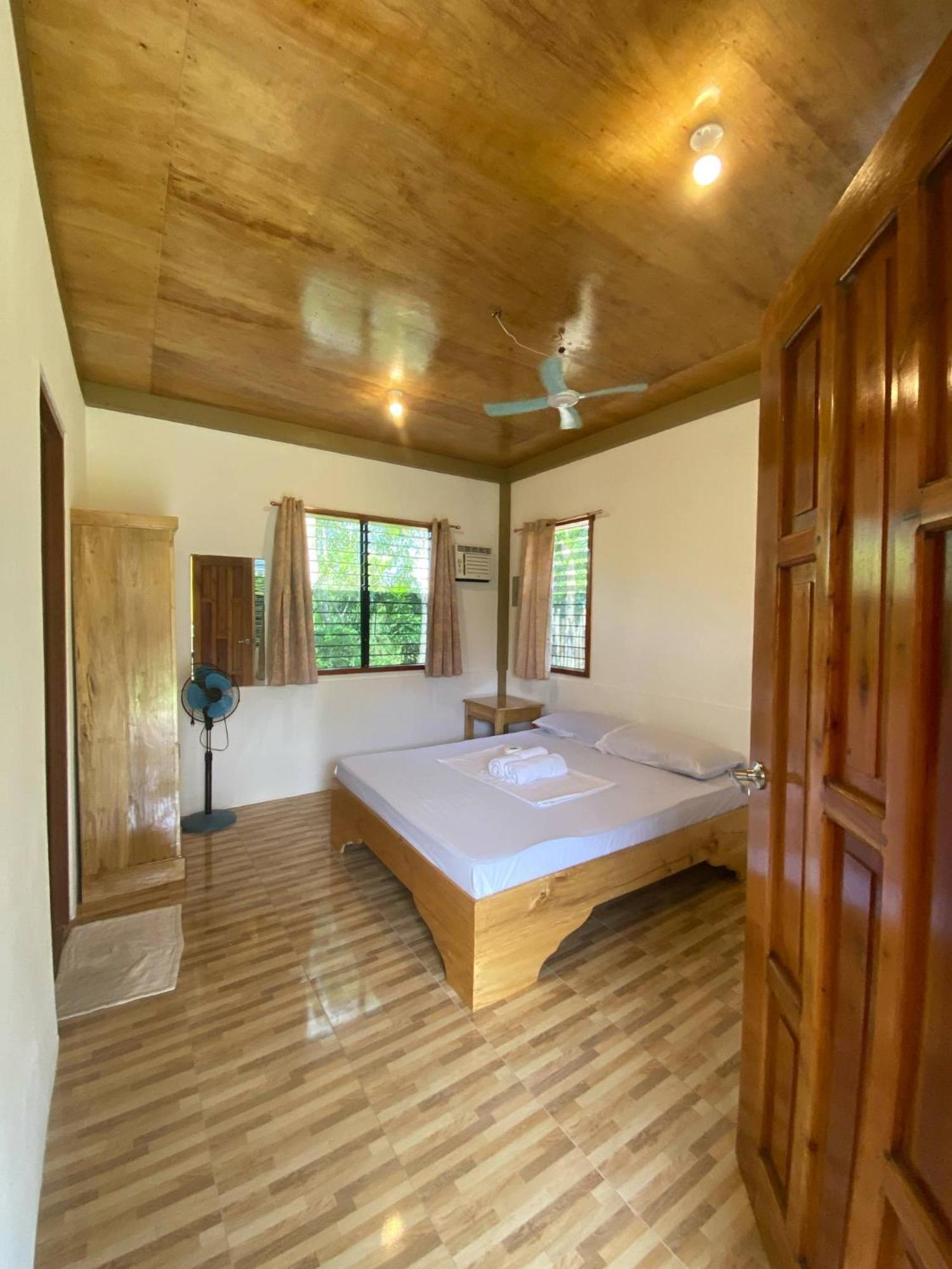 Casa James Apartment, Rooms , Pool And Restaurant Siquijor Kültér fotó